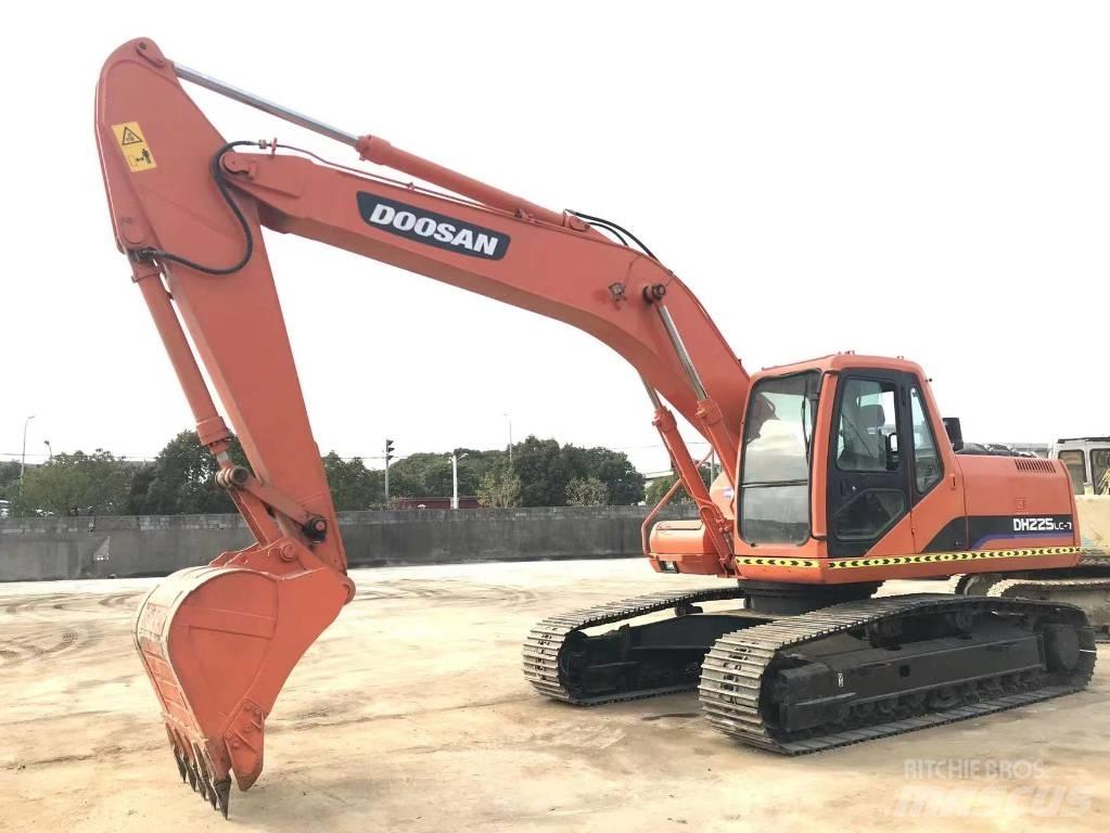 Doosan DH 225 LC-9 Telakaivukoneet