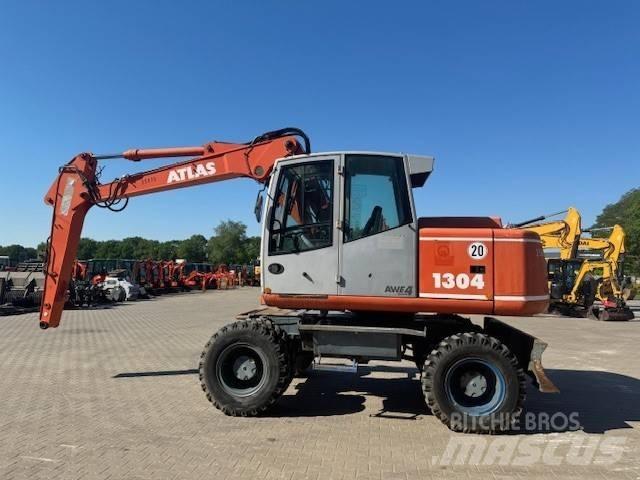 Atlas 1304 Pyöräkaivukoneet