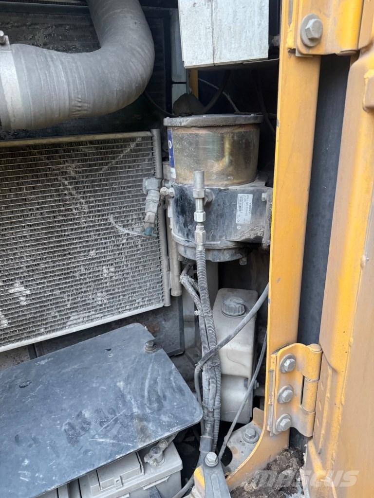 Volvo EC 160 E NL Telakaivukoneet