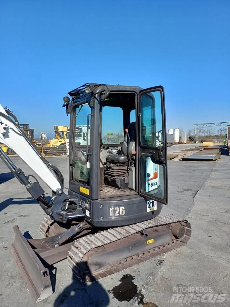 Bobcat E26 Minikaivukoneet < 7t