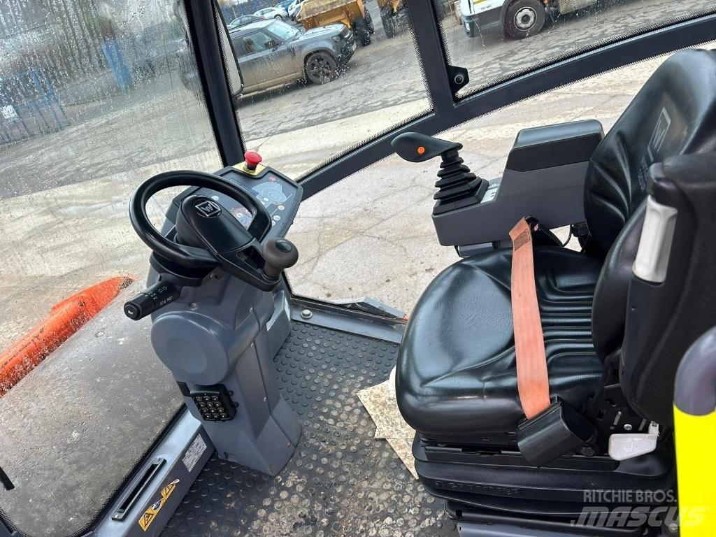 Hamm H13i Yksivalssijyrät