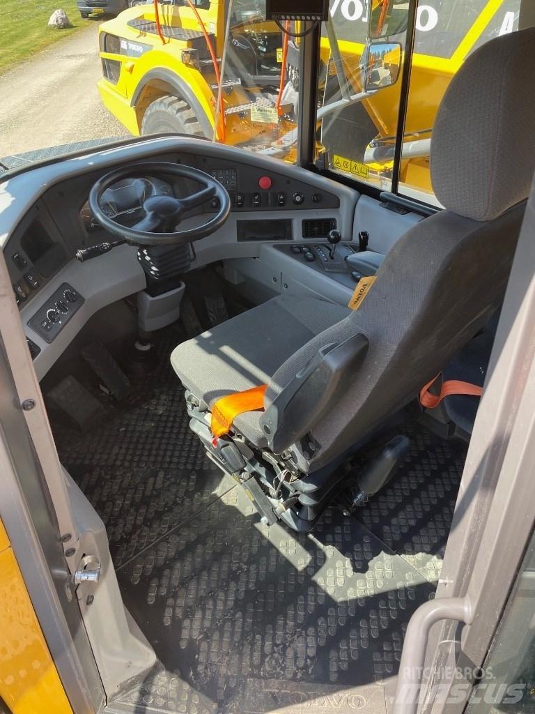 Volvo A30G Dumpperit