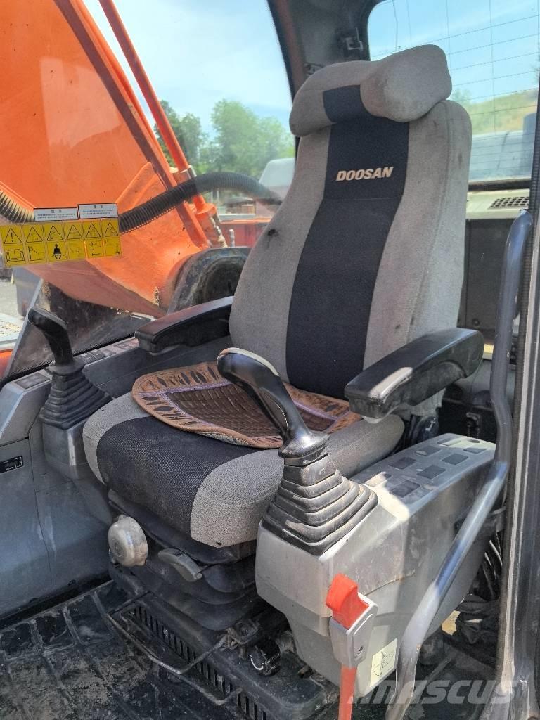Doosan DX 340 LC-9C Telakaivukoneet