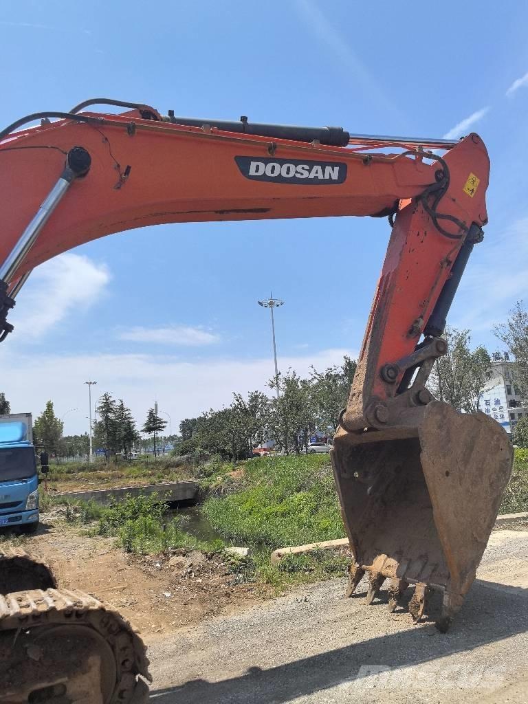 Doosan DX 340 LC-9C Telakaivukoneet