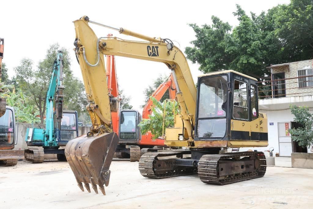 CAT E 70 B Minikaivukoneet < 7t