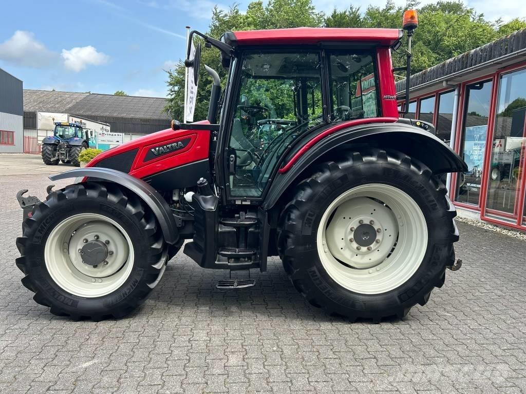 Valtra N 93 Traktorit