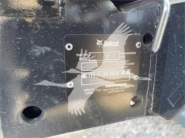 Bobcat CT2540 Traktorit