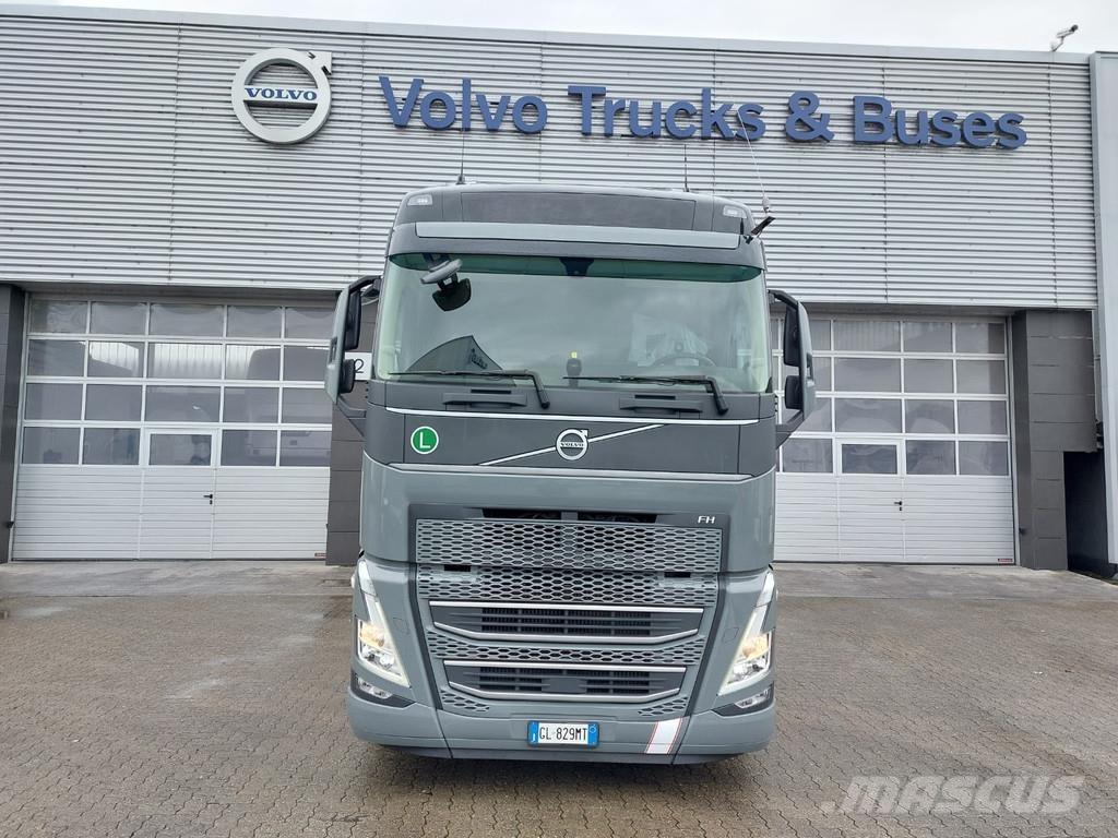 Volvo FH Vetopöytäautot