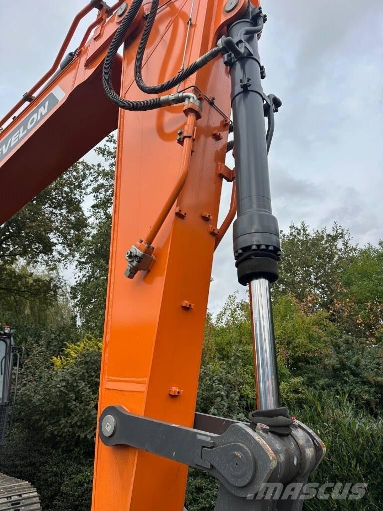 Develon DX 300 LC-7M Telakaivukoneet