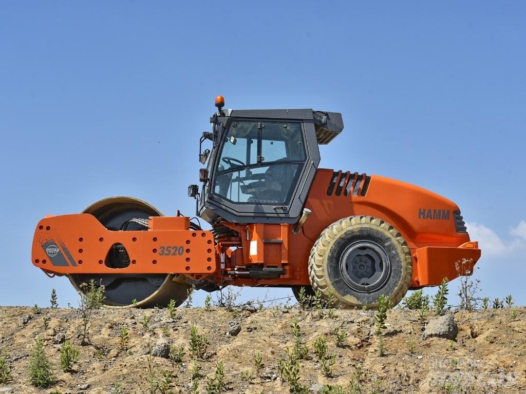 Hamm 3520 HT Yksivalssijyrät