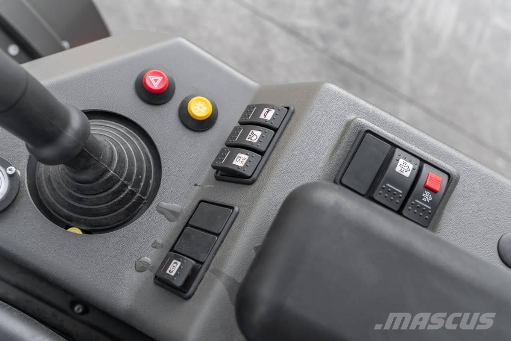 Ausa C 251 H x4 Dieseltrukit