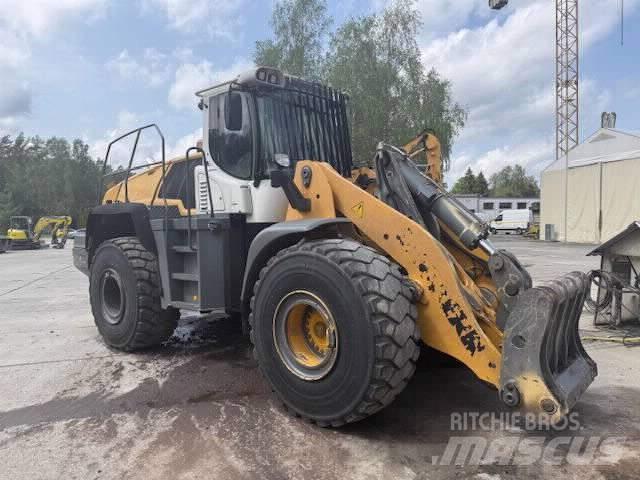 Liebherr L 566 Pyöräkuormaajat