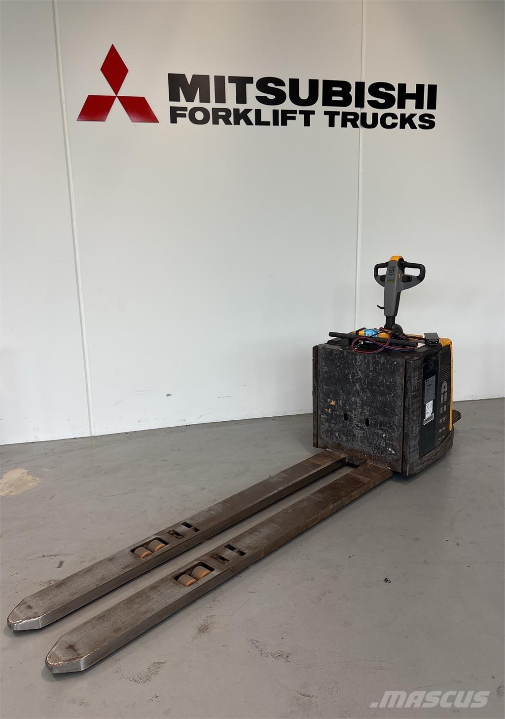 Atlet PMR200P Lavatrukit