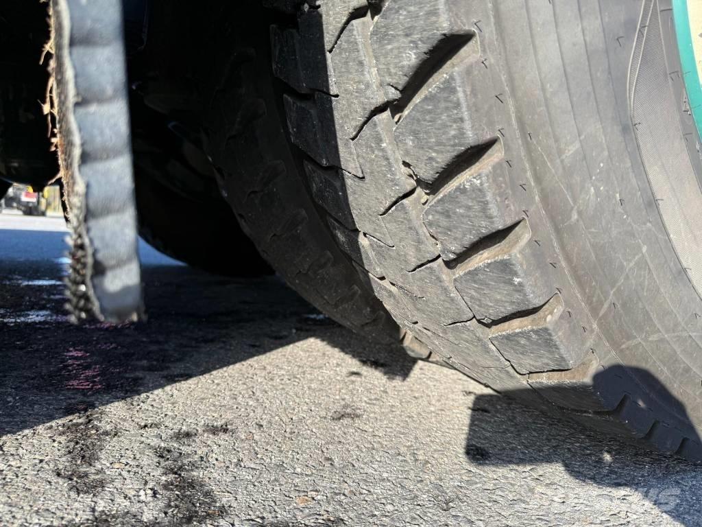 Volvo FH 540 Vetopöytäautot