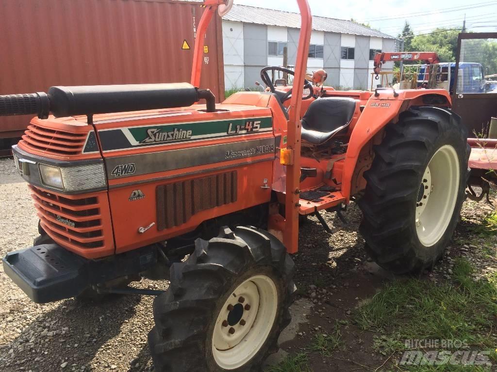 Kubota L1-45 Traktorit