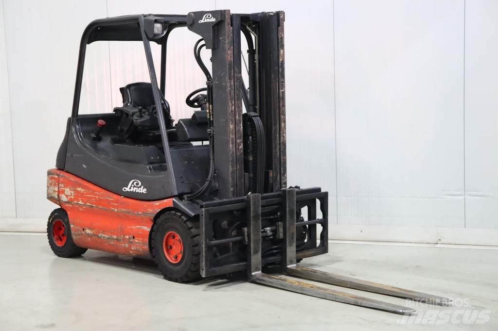 Linde E30-02 Sähkötrukit