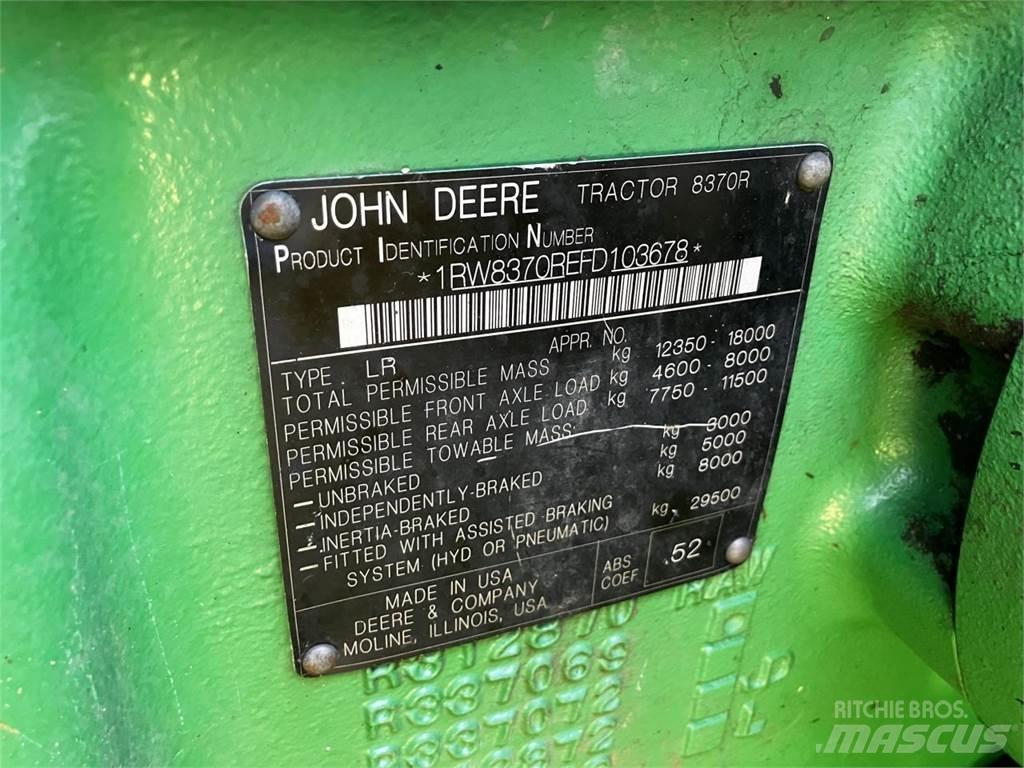 John Deere 8370R Traktorit
