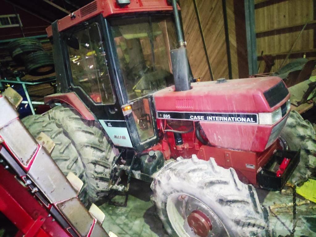 Case IH 895 AXL Traktorit