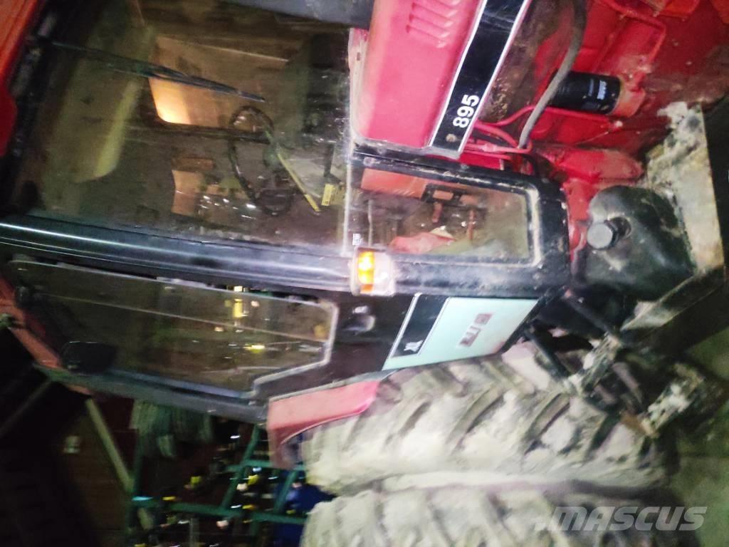 Case IH 895 AXL Traktorit