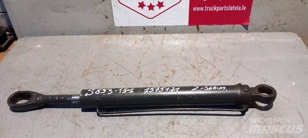 Scania 113.    1575171 Hydrauliikka