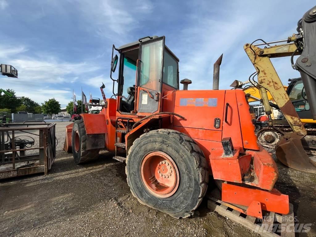 Fiat-Hitachi W 130 Pyöräkuormaajat