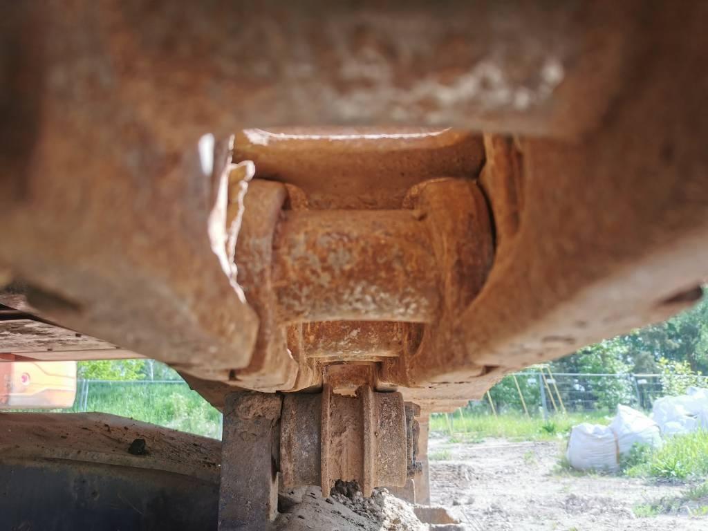 Doosan DX 225 LC Telakaivukoneet