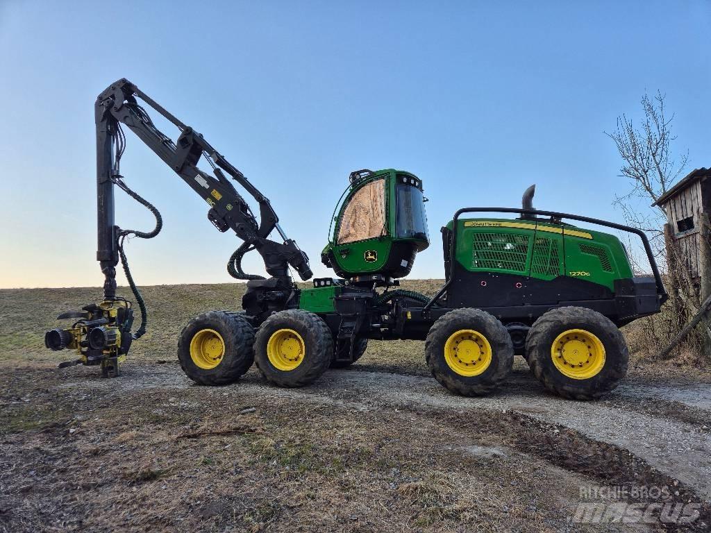 John Deere 1270 G Harvesterit