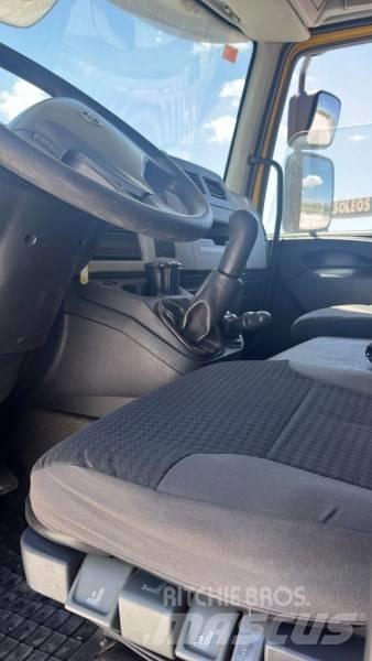 Volvo FL 240 Nostovarsi-vaihtolavakuorma-autot