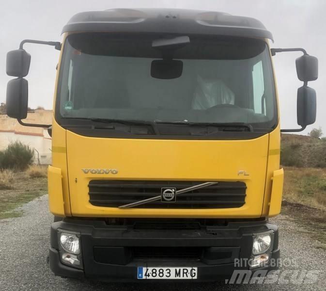 Volvo FL 240 Nostovarsi-vaihtolavakuorma-autot