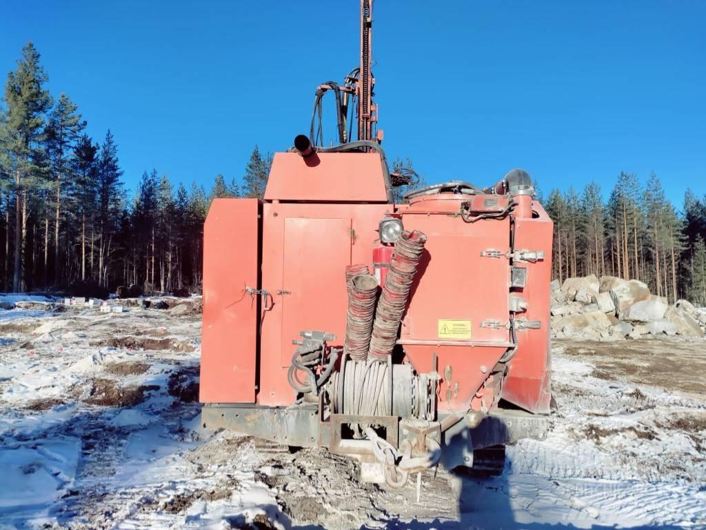 Sandvik DC 560 Avolouhintaporauslaitteet