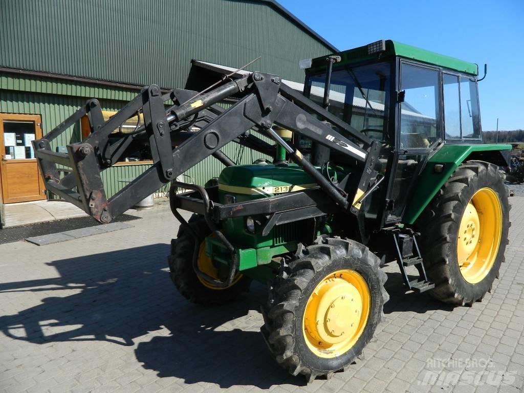 John Deere 2130 Traktorit