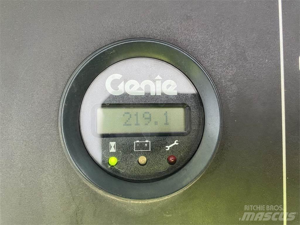 Genie Z60/37 DC Kuukulkijat