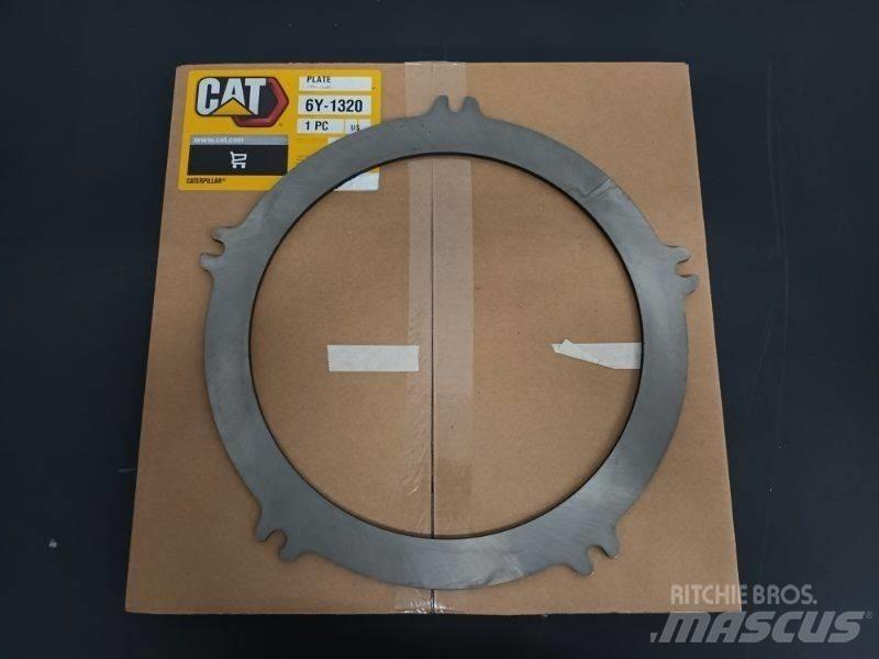 CAT PLATE 6Y-1320 Alusta ja jousitus