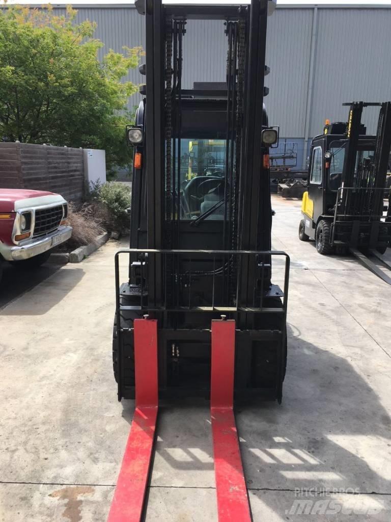 Hyster H3.0TX Nestekaasutrukit