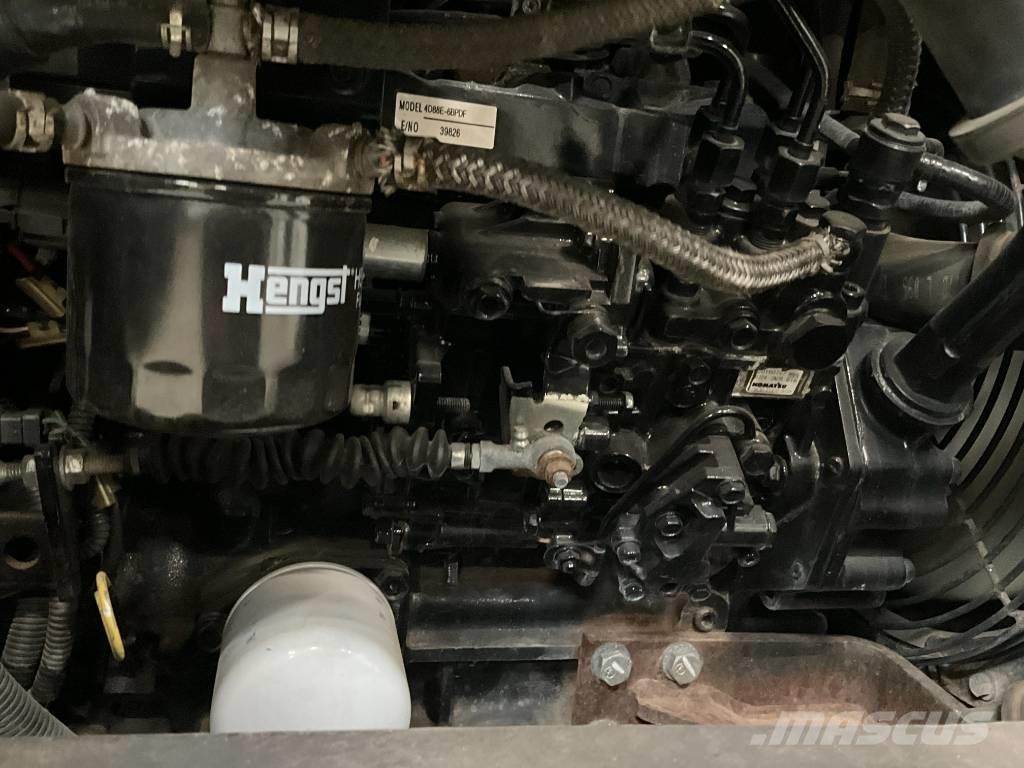 Komatsu PC 55 MR-3 Minikaivukoneet < 7t