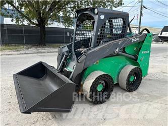 John Deere 312GR Liukuohjatut kuormaajat