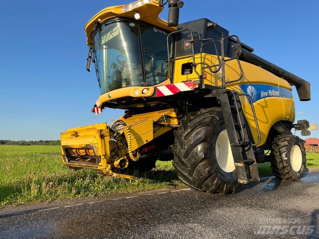 New Holland CX 860 Leikkuupuimurit