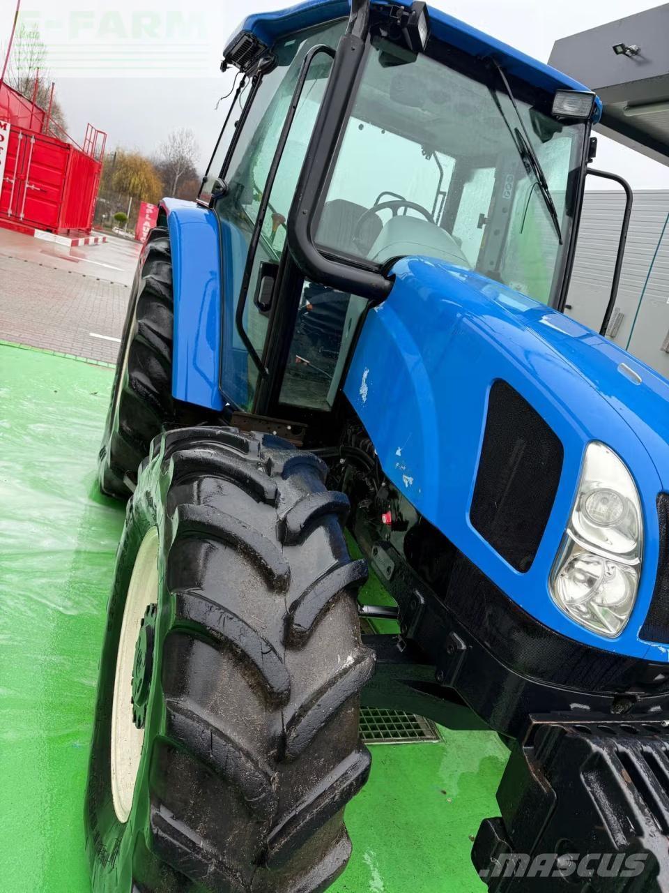 New Holland T5060 Traktorit