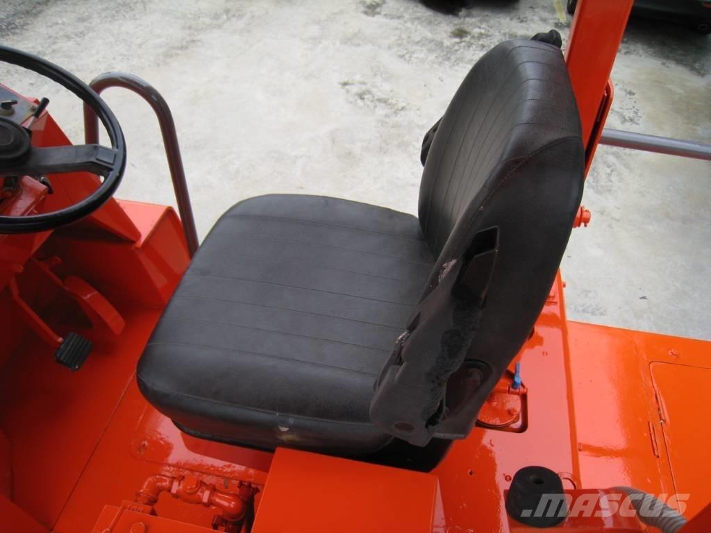 Sakai TZ 701 Kumipyöräjyrät