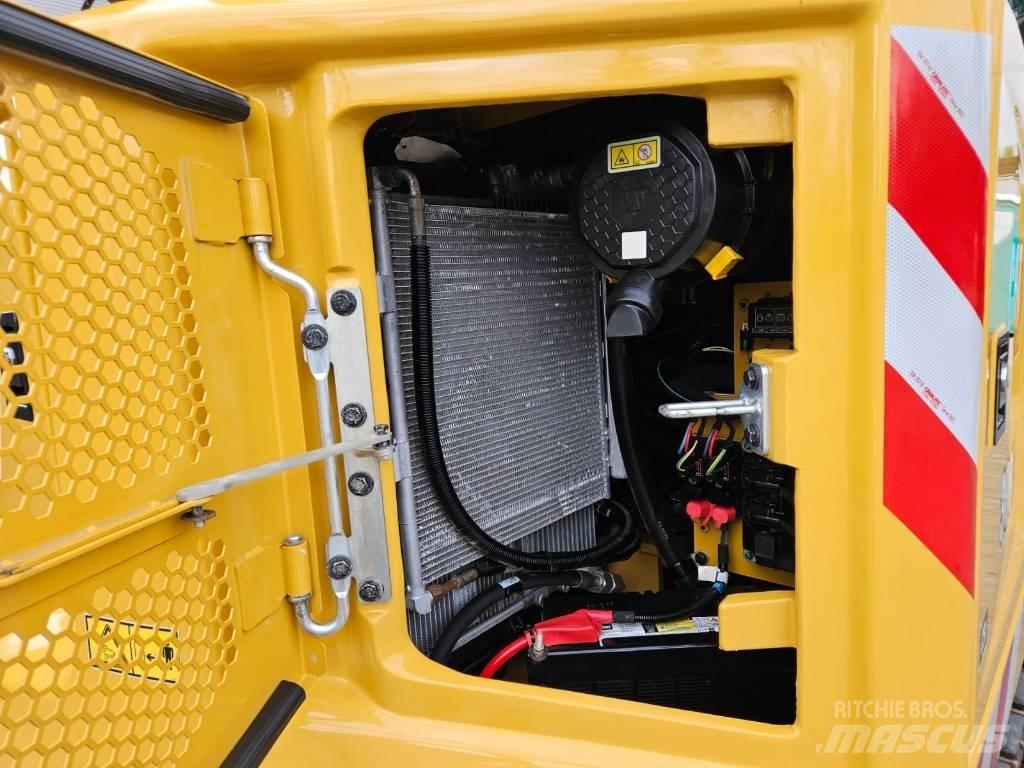 CAT 308 CR Midikaivukoneet 7t - 12t