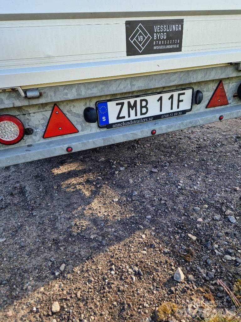 Saris C2000 Lavaperävaunut