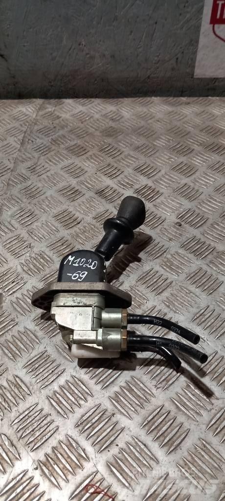 MAN TGA  81523156171 Ohjaamot ja sisustat