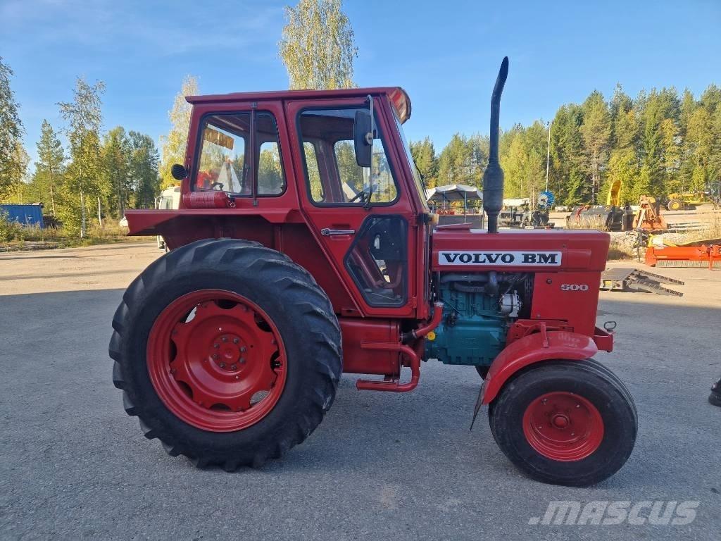 Volvo BM 500 Traktorit