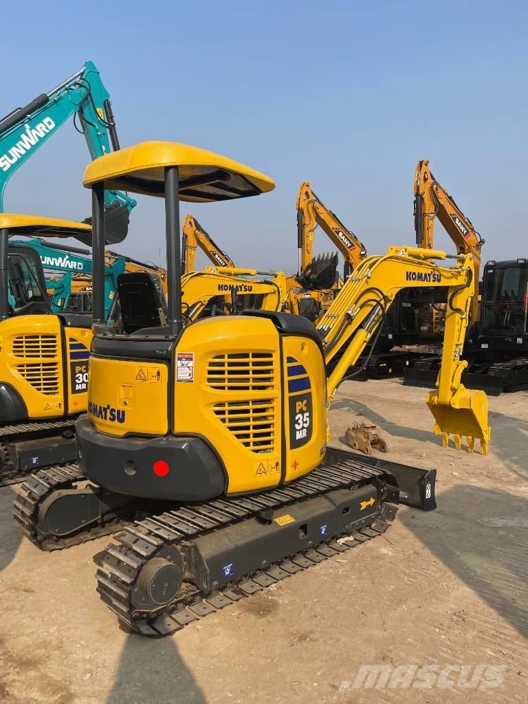 Komatsu PC35 Minikaivukoneet < 7t