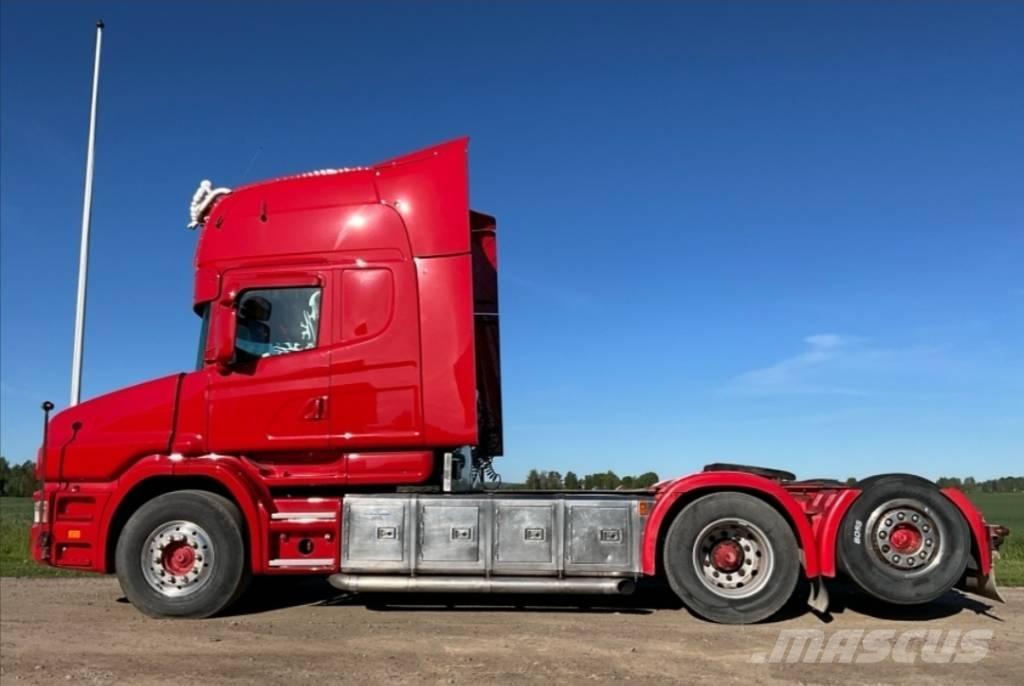 Scania T 144 01 Vetopöytäautot