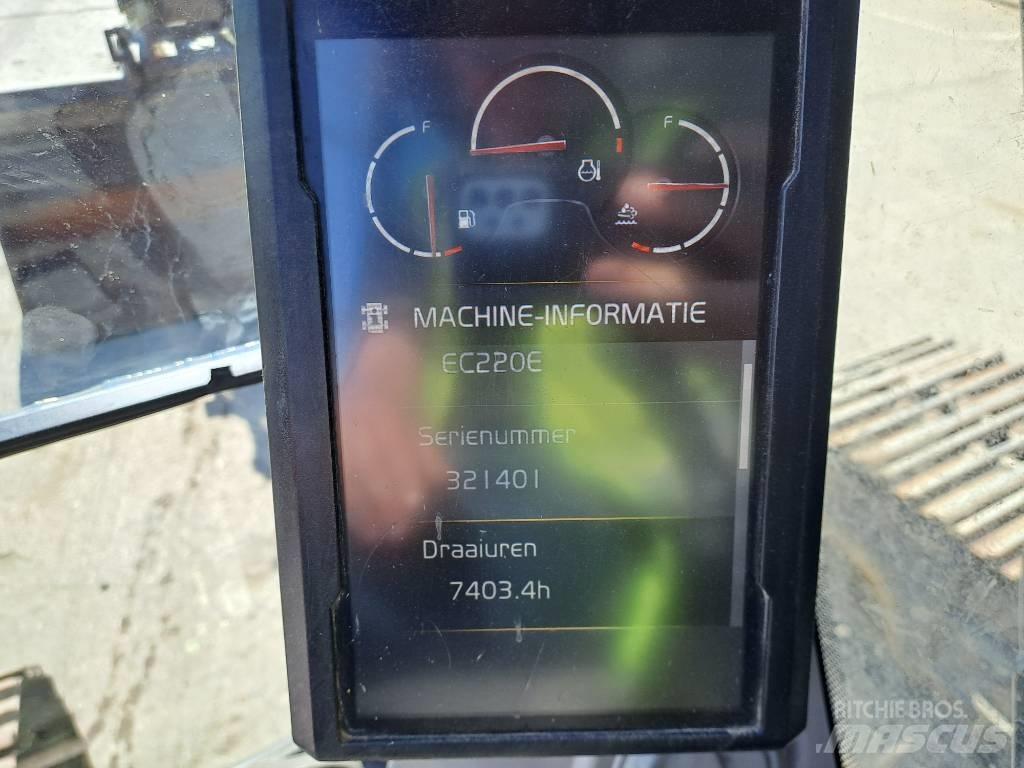 Volvo EC220EL Telakaivukoneet