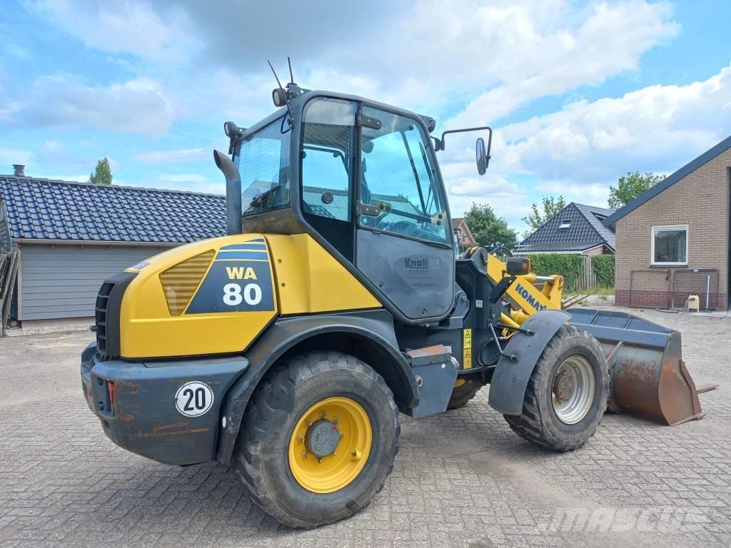 Komatsu WA 80-6 Pyöräkuormaajat