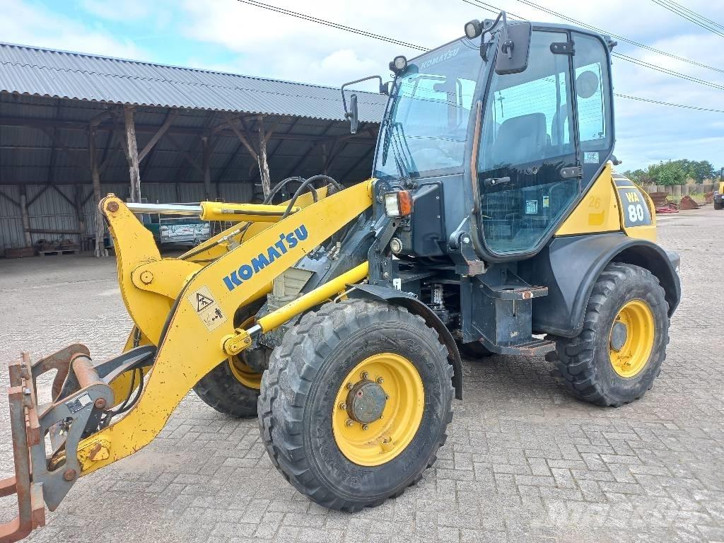 Komatsu WA 80-6 Pyöräkuormaajat