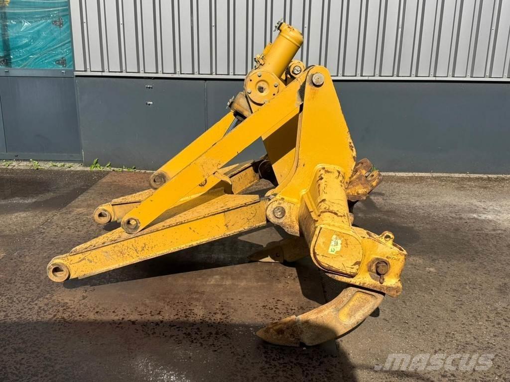 CAT D6R Ripper Muut