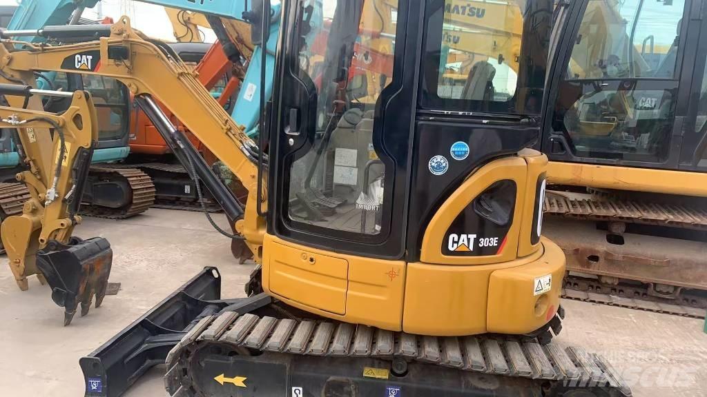 CAT 303 Telakaivukoneet